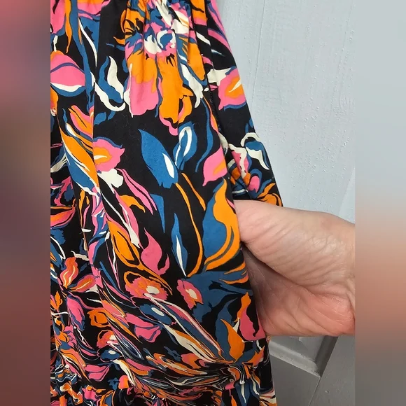 French Connection Floral Dress - Picture 3 of 14